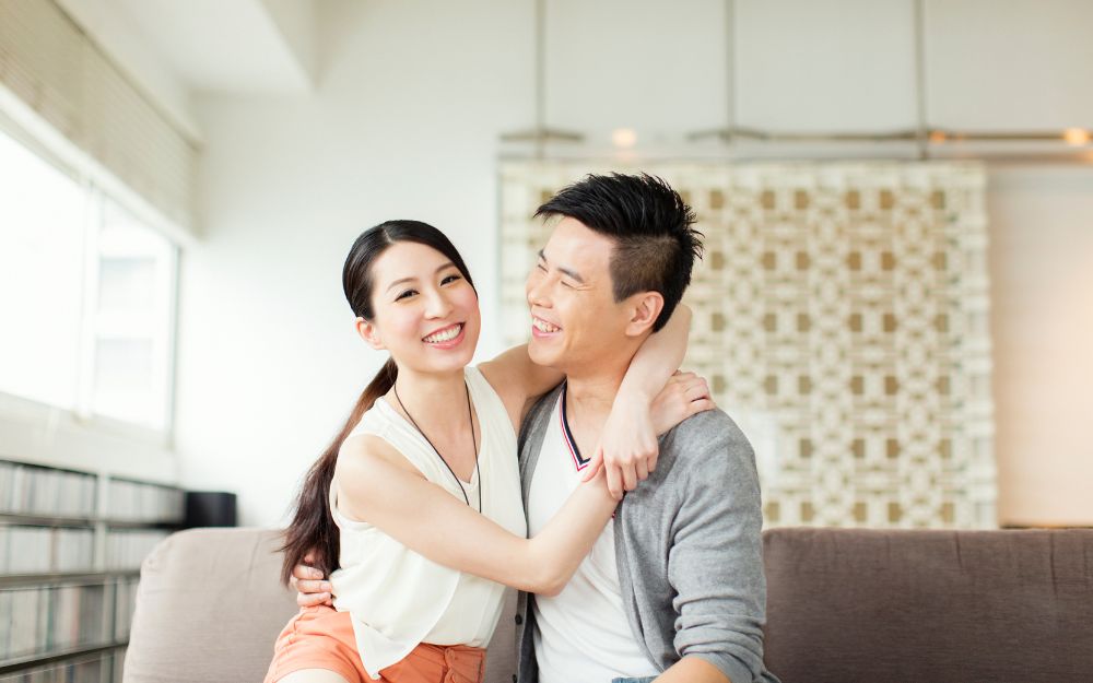 Đồ đôi Giáng Sinh giá rẻ nhưng vẫn xịn cho couple trẻ