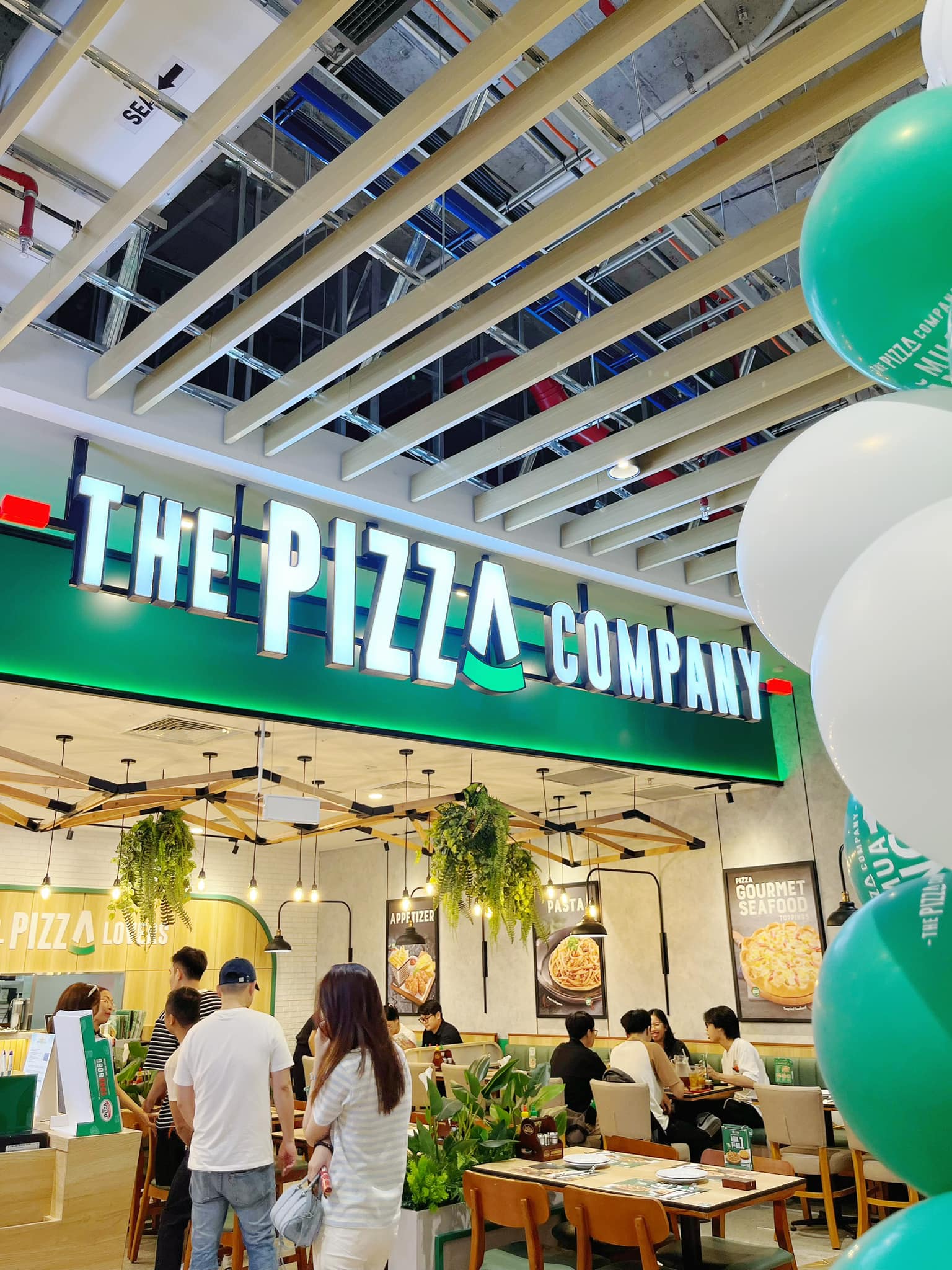 THE PIZZA COMPANY