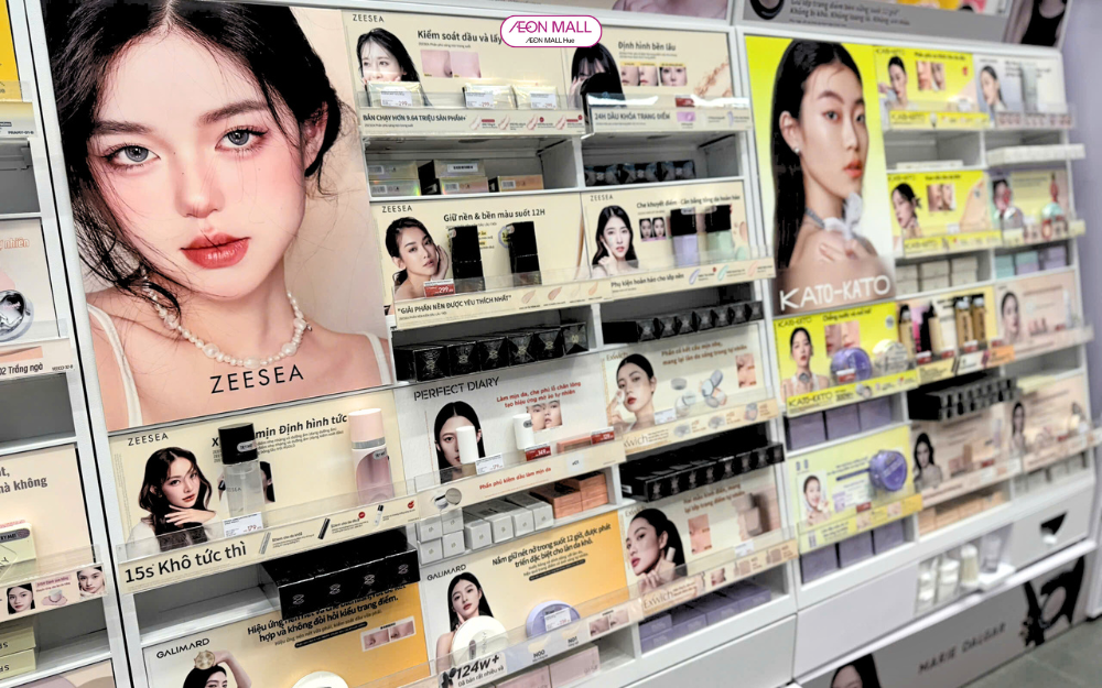 Khu trưng bày mỹ phẩm tại KKV AEON MALL Huế kkv-aeon-mall-hue