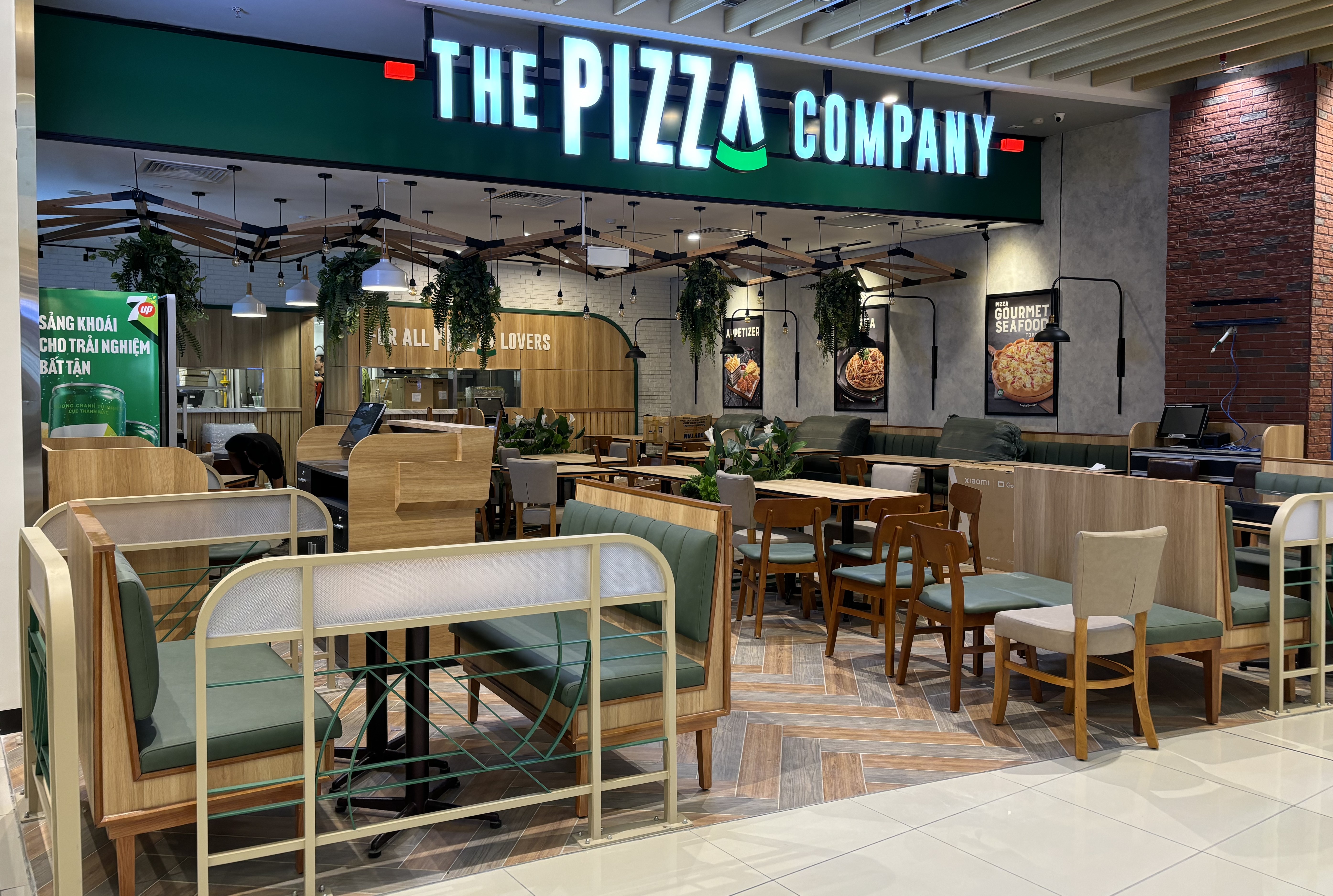 THE PIZZA COMPANY