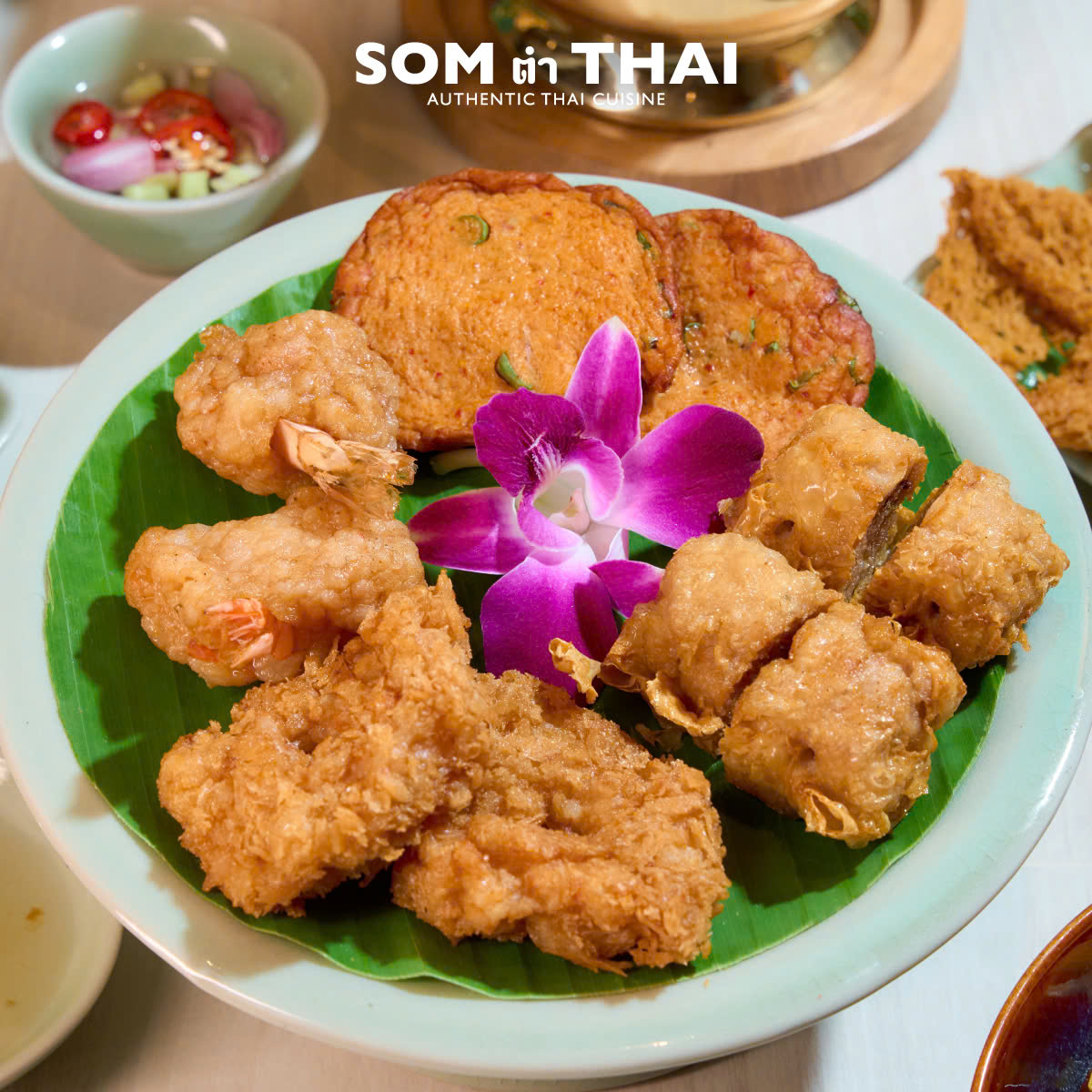 SOM TUM THAI