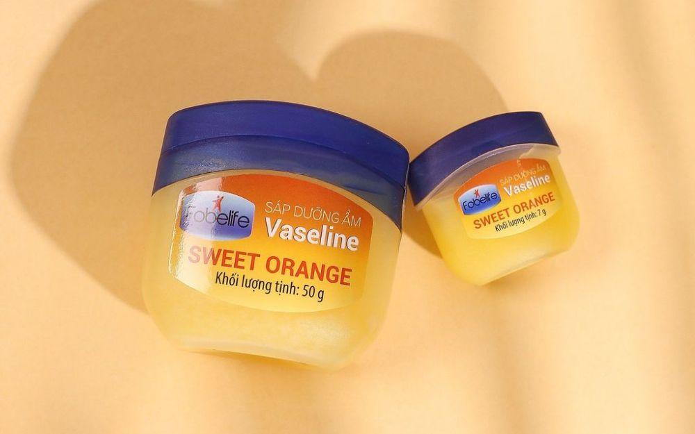 Hướng dẫn cách sử dụng Vaseline cho da mặt​