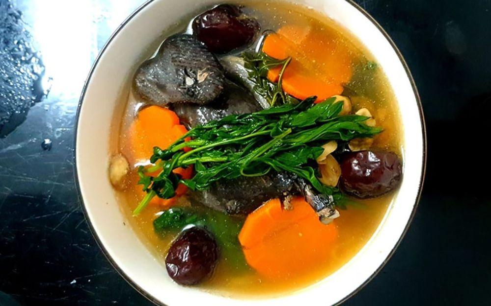 Cách nấu gà hầm thuốc bắc bổ dưỡng tại nhà