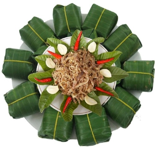 Nem, tr&eacute; Huế l&agrave; đặc sản mang đậm hương vị ẩm thực cố đ&ocirc;