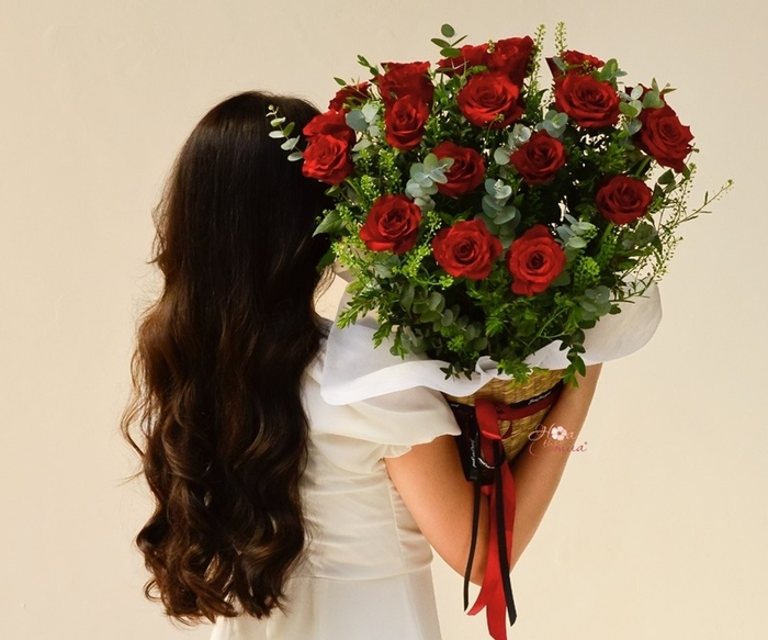 Tặng quà 8/3 cho người yêu sẽ thể hiện sự quan tâm và trân trọng người bạn gái Tặng quà 8/3 cho người yêu sẽ thể hiện sự quan tâm và trân trọng người bạn gái