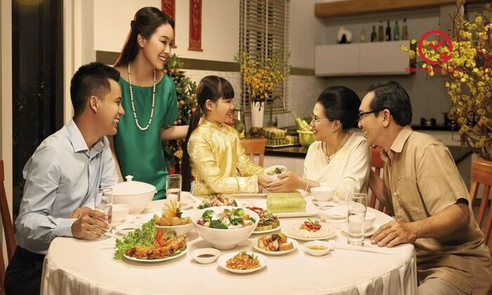Bữa ăn tự chuẩn bị l&agrave; m&oacute;n qu&agrave; tinh thần &yacute; nghĩa d&agrave;nh tặng mẹ
