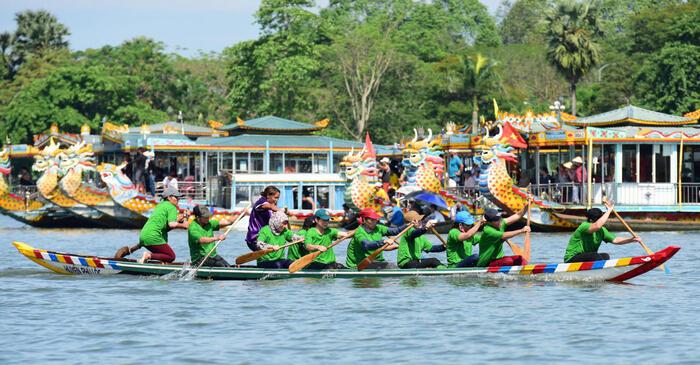 13 lễ hội Tết ở Huế 2025: Thời gian, địa điểm và lưu ý khi tham gia