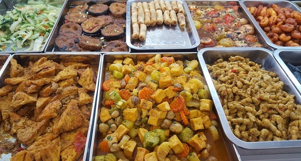 Quán chay Tâm Thiện Quán chay Tâm Thiện ở Huế phục vụ đa dạng món ăn