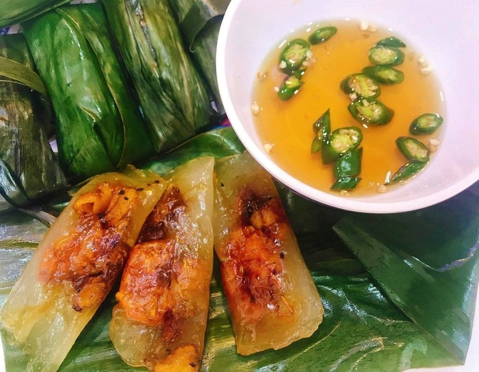 Bánh bột lọc thơm mùi mỡ hành, mềm dẻo và vừa miệng, chinh phục cả du khách khó tính