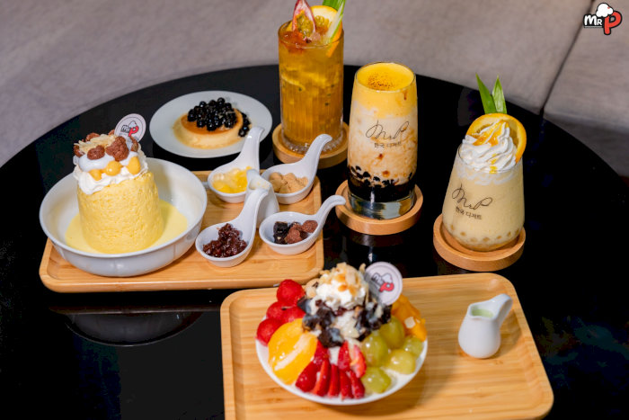 Kem bingsu và trà của MR.P Bingsu & Tea đa dạng và bắt mắt