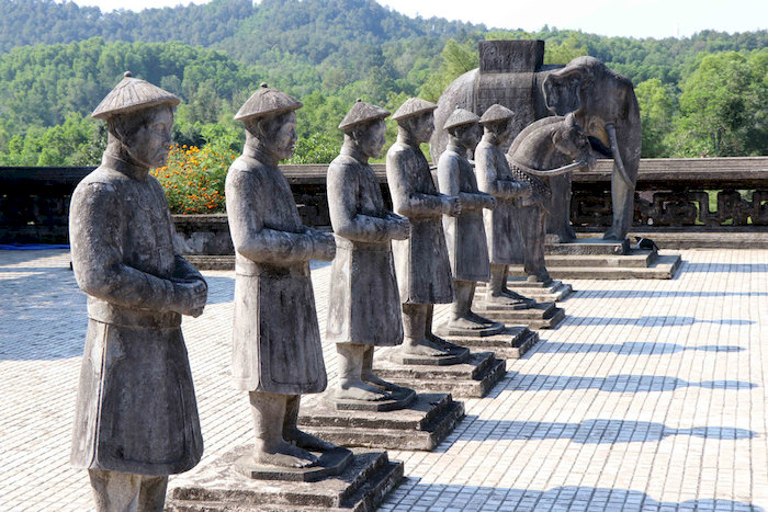 Lăng Khải Định mang t&iacute;nh chuyển giao giữa truyền thống v&agrave; hiện đại