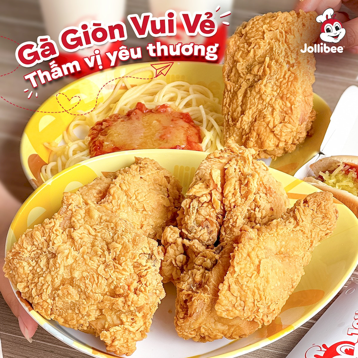 M&igrave; &Yacute; v&agrave; g&agrave; gi&ograve;n l&agrave; hai m&oacute;n ăn được y&ecirc;u th&iacute;ch nhất tại Jollibee