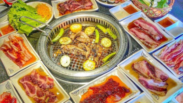 Mọi BBQ là điểm đến thân quen của dân mê thịt nướng trong không gian rộng rãi