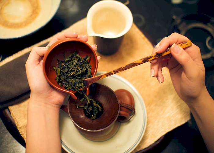Dụng cụ pha trà phải luôn đảm bảo sạch sẽ, khô ráo để giữ nguyên hương vị và chất lượng của trà