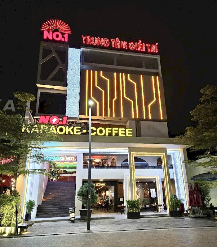 No1 Karaoke - Coffee là điểm đến yêu thích của nhiều bạn trẻ và khách du lịch tại Huế