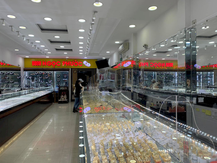 Ngọc Phước Jewelry với vô vàn mẫu trang sức thời trang tinh tế và chất lượng