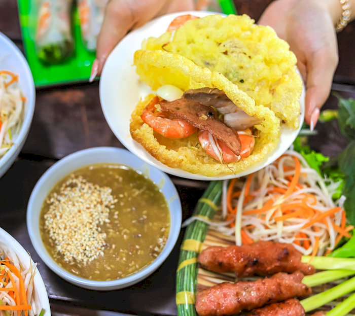 B&aacute;nh Kho&aacute;i Hạnh gi&ograve;n, ngon, đậm đ&agrave; nhất định phải thử
