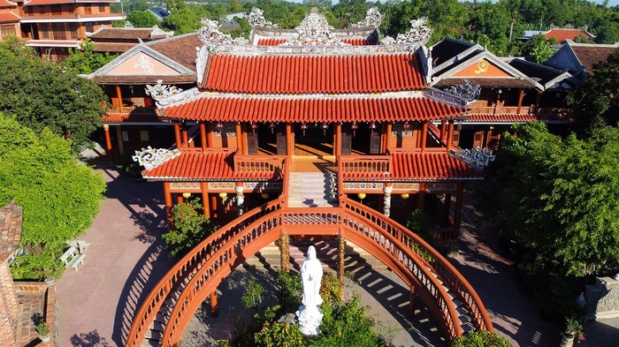 Ch&ugrave;a Phước Duy&ecirc;n l&agrave; ng&ocirc;i ch&ugrave;a đẹp ở Huế c&oacute; bề d&agrave;y lịch sử l&acirc;u đời