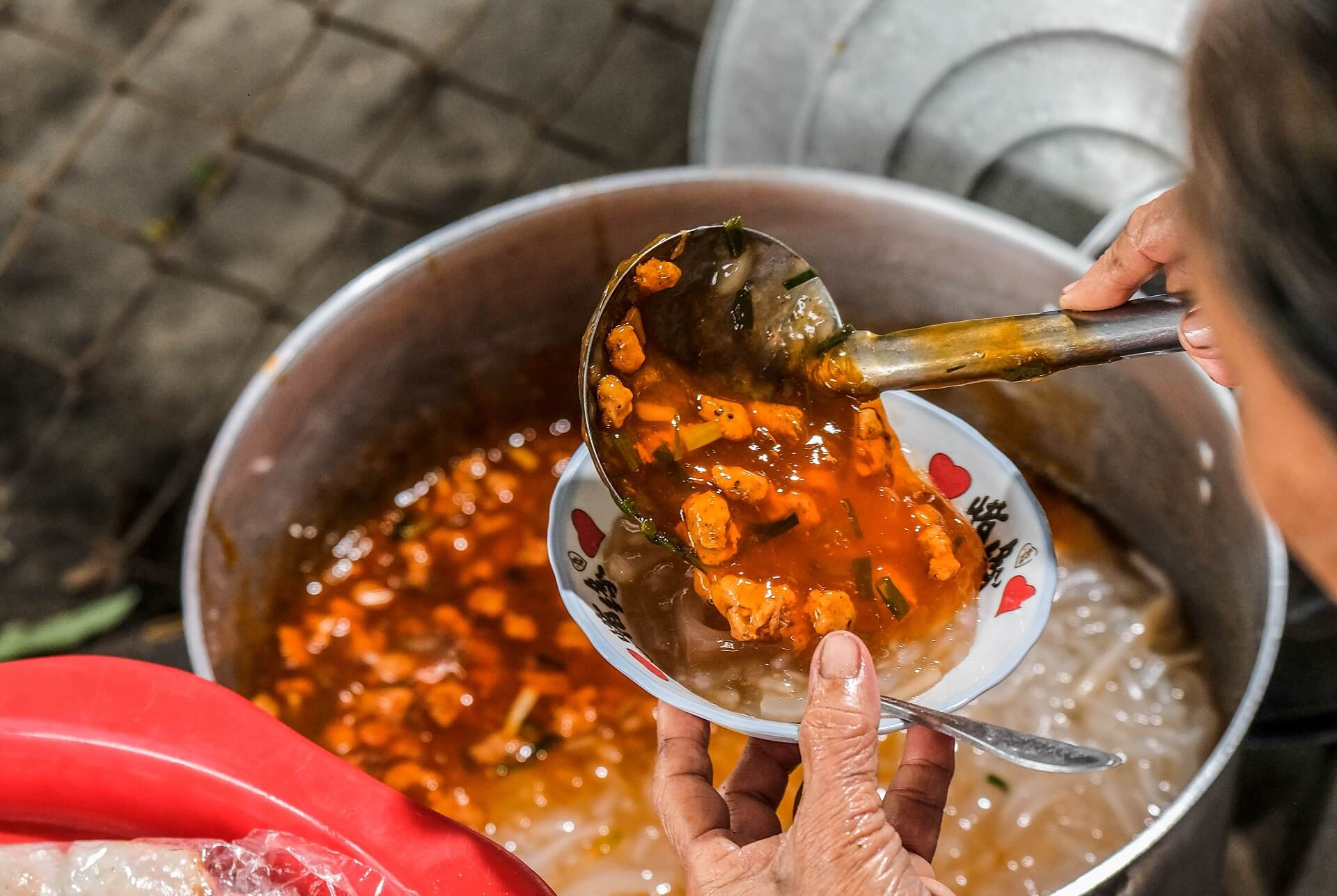 Bánh canh Huế hấp dẫn Bánh canh Huế ngon