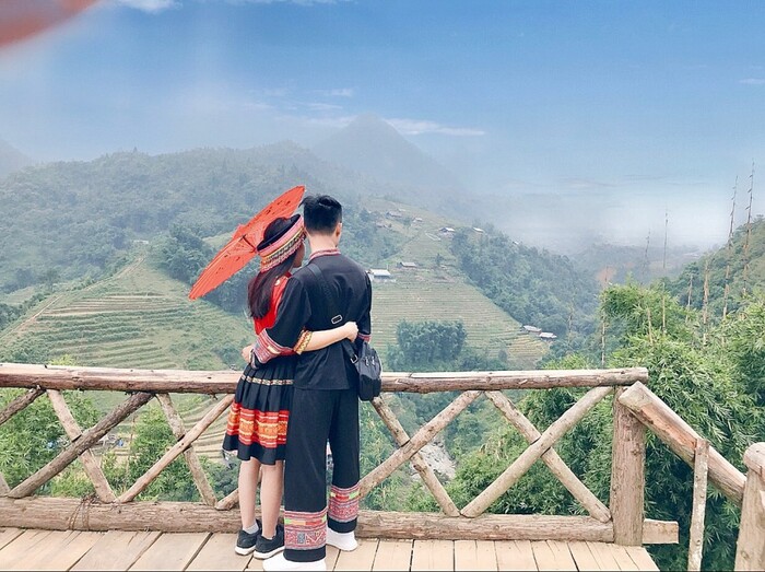 Một chuyến du lịch ngắn ngày là cơ hội để cả hai thư giãn và tận hưởng thời gian bên nhau Một chuyến du lịch ngắn ngày là cơ hội để cả hai thư giãn và tận hưởng thời gian bên nhau