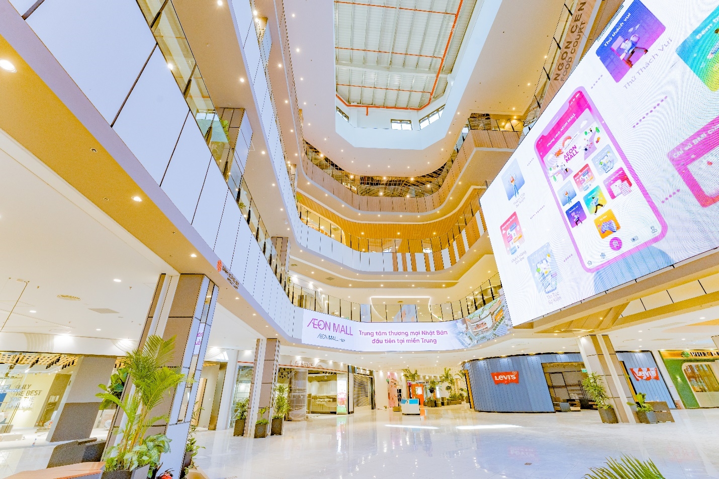 Ngắm nhìn Huế qua một góc nhìn hiện đại hơn tại AEON MALL Huế