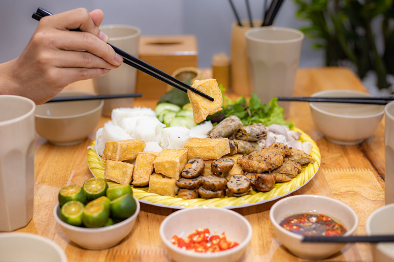 Mẹt b&uacute;n đậu tại B&uacute;n đậu H&agrave;ng Khay&nbsp;
