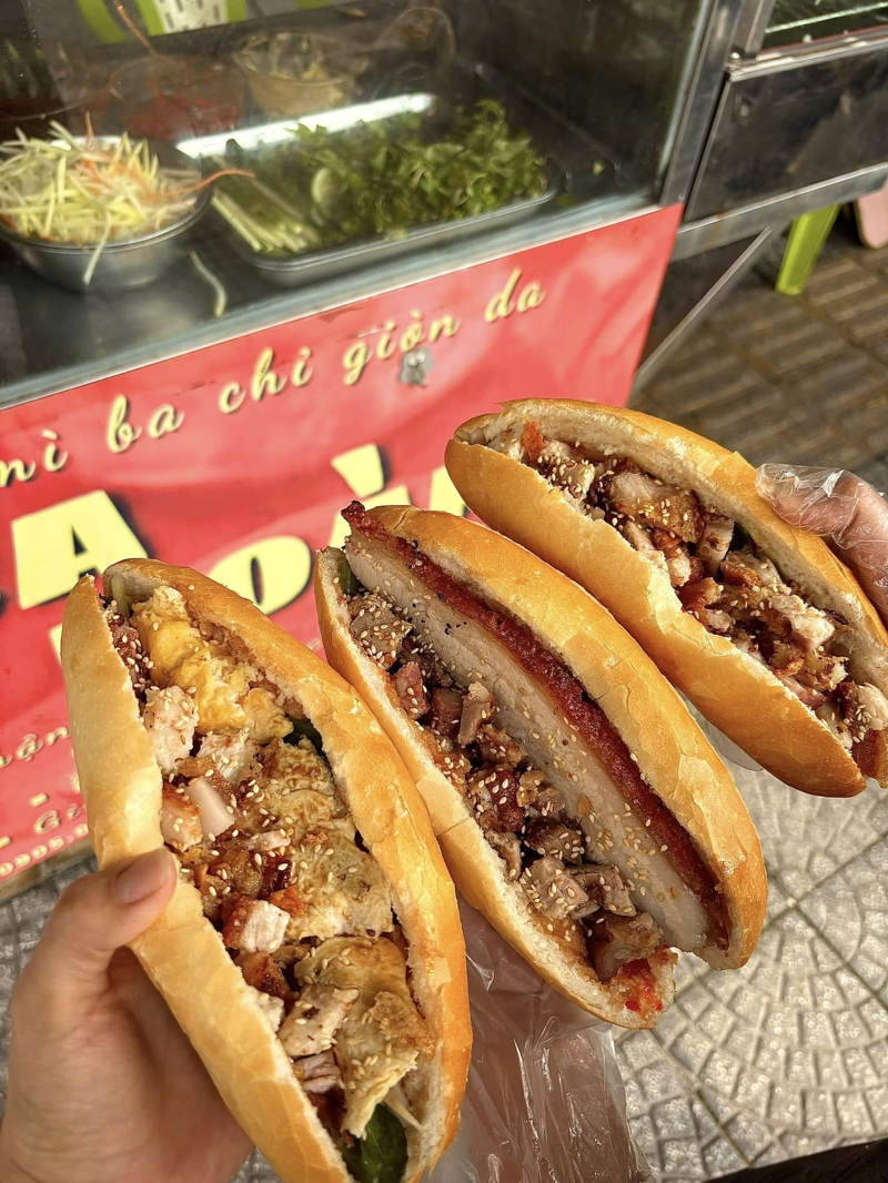 Bánh mì Ba Hoàng