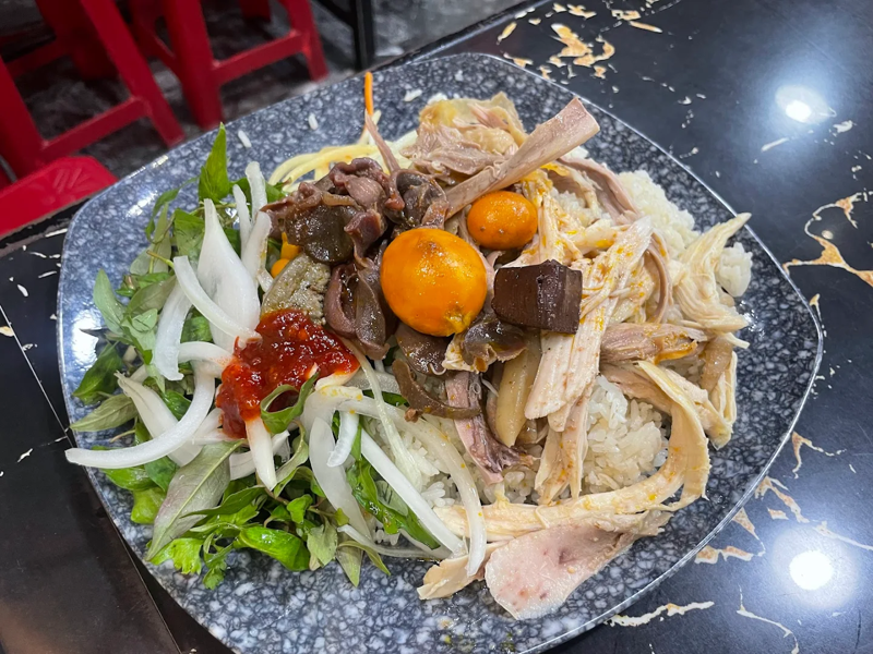Cơm g&agrave; Nga Hội An