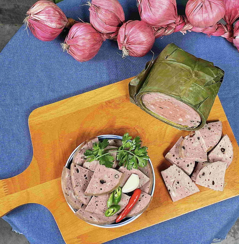 Đặc sản chả b&ograve; Đ&agrave; Nẵng