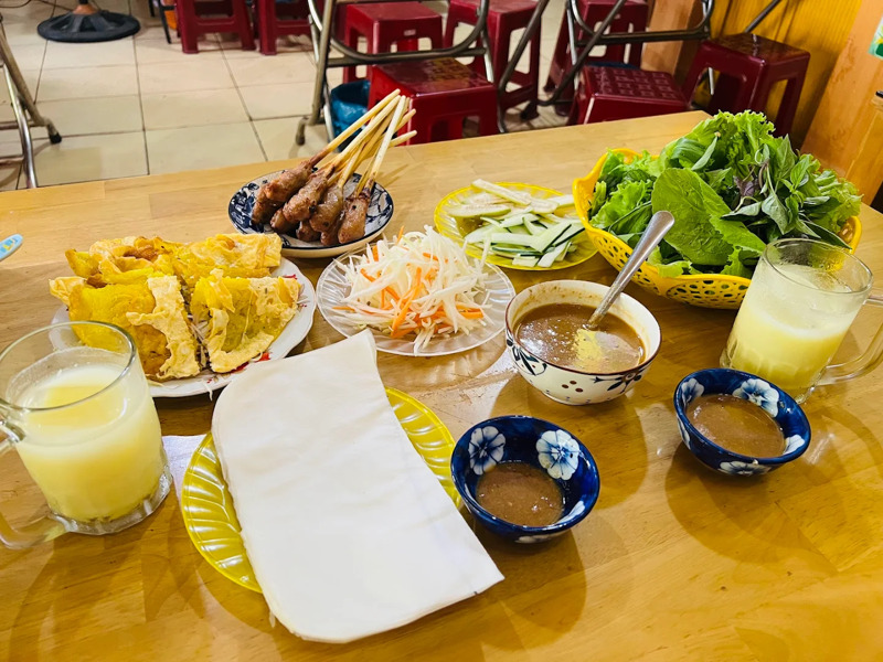 Bánh xèo Miền Trung Bà Tình